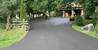 Manistique, MI Driveway Paving Services Company